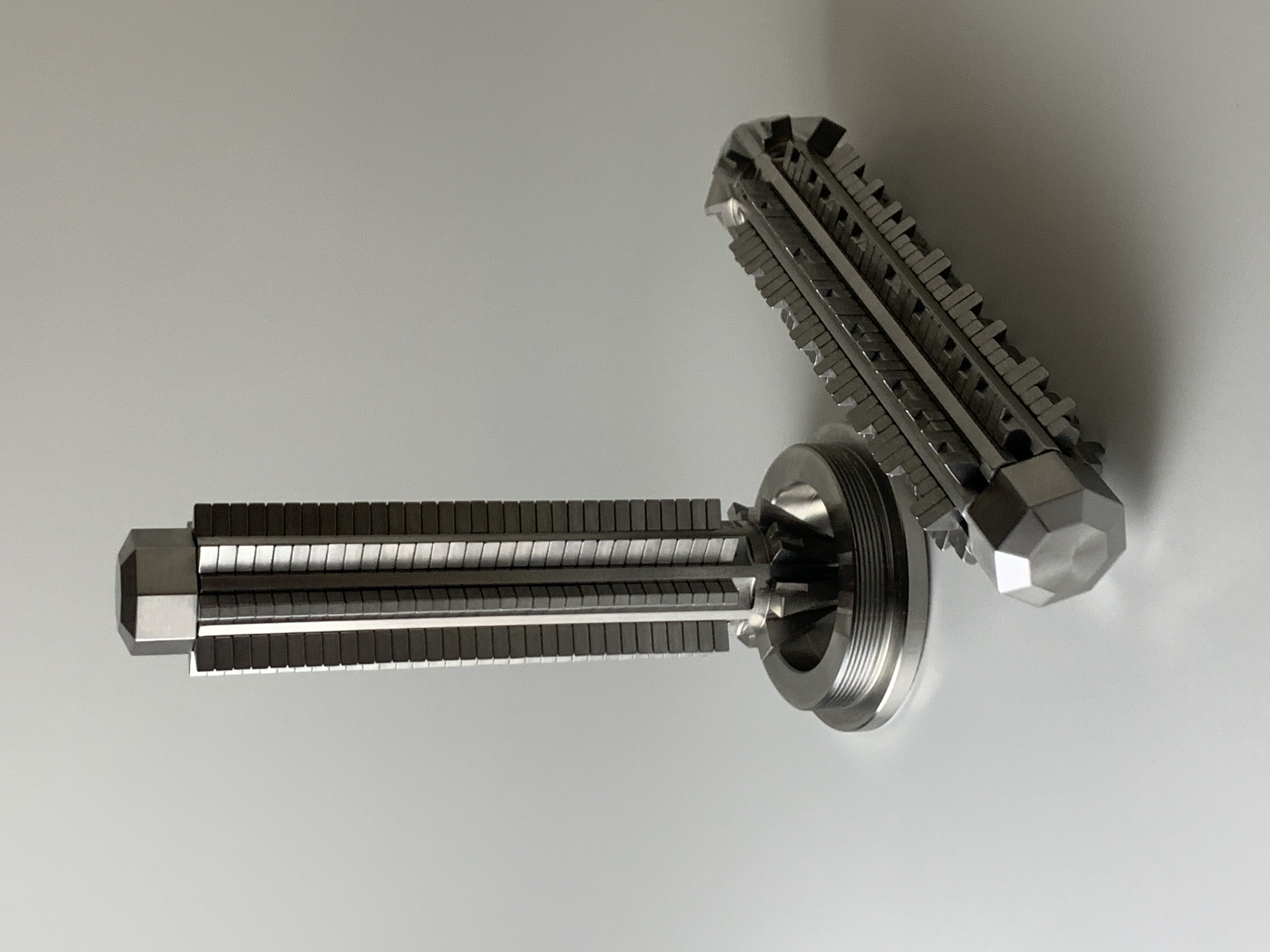 Two Modulo Key cores illustrating backup redundancy